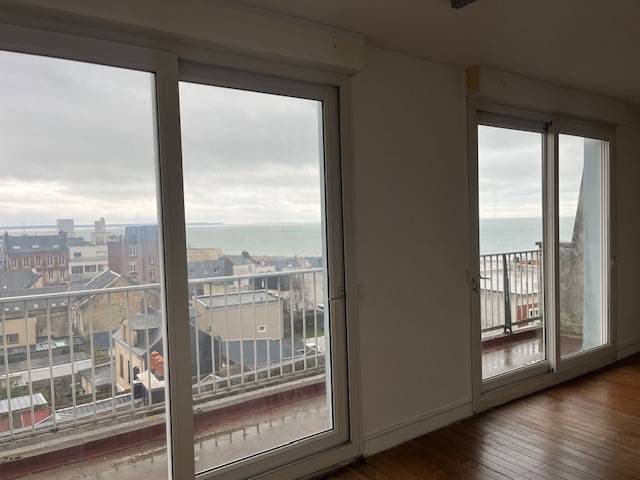 Immeuble à vendre proche de la mer