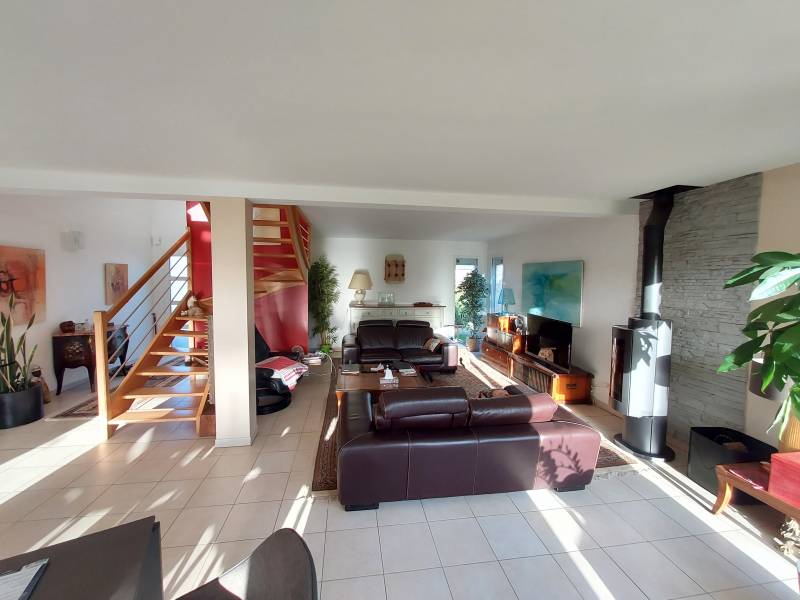 MAISON 8 pièces Proximité OCTEVILLE SUR MER  