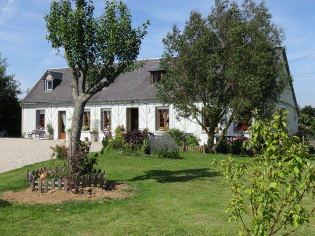 LONGERE 6 LITTORAL EXCLUSIVITE 4 chambres. Parfait état.