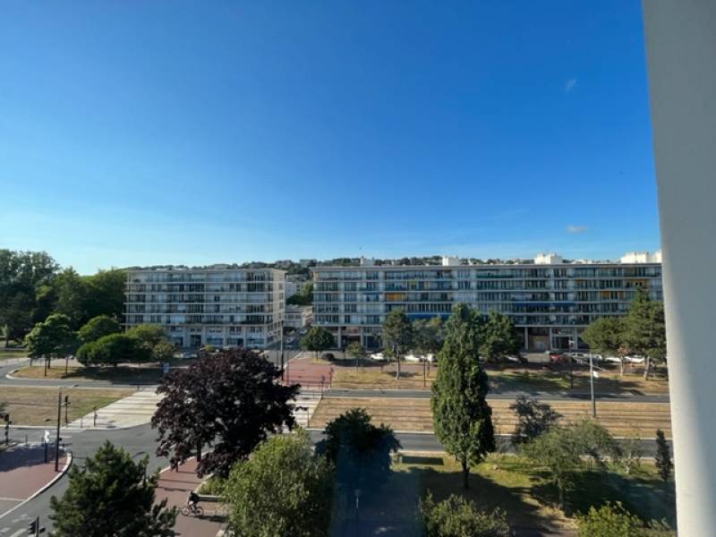 APPARTEMENT F2 LE HAVRE Avenue Foch Ascenseur vue dégagée