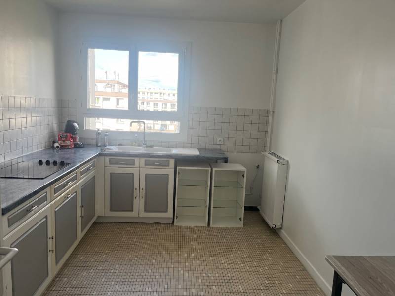 F4 Balcon ascenseur LE HAVRE