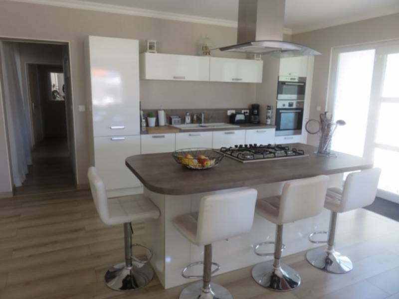 PLAIN PIED SANVIC EGLISE