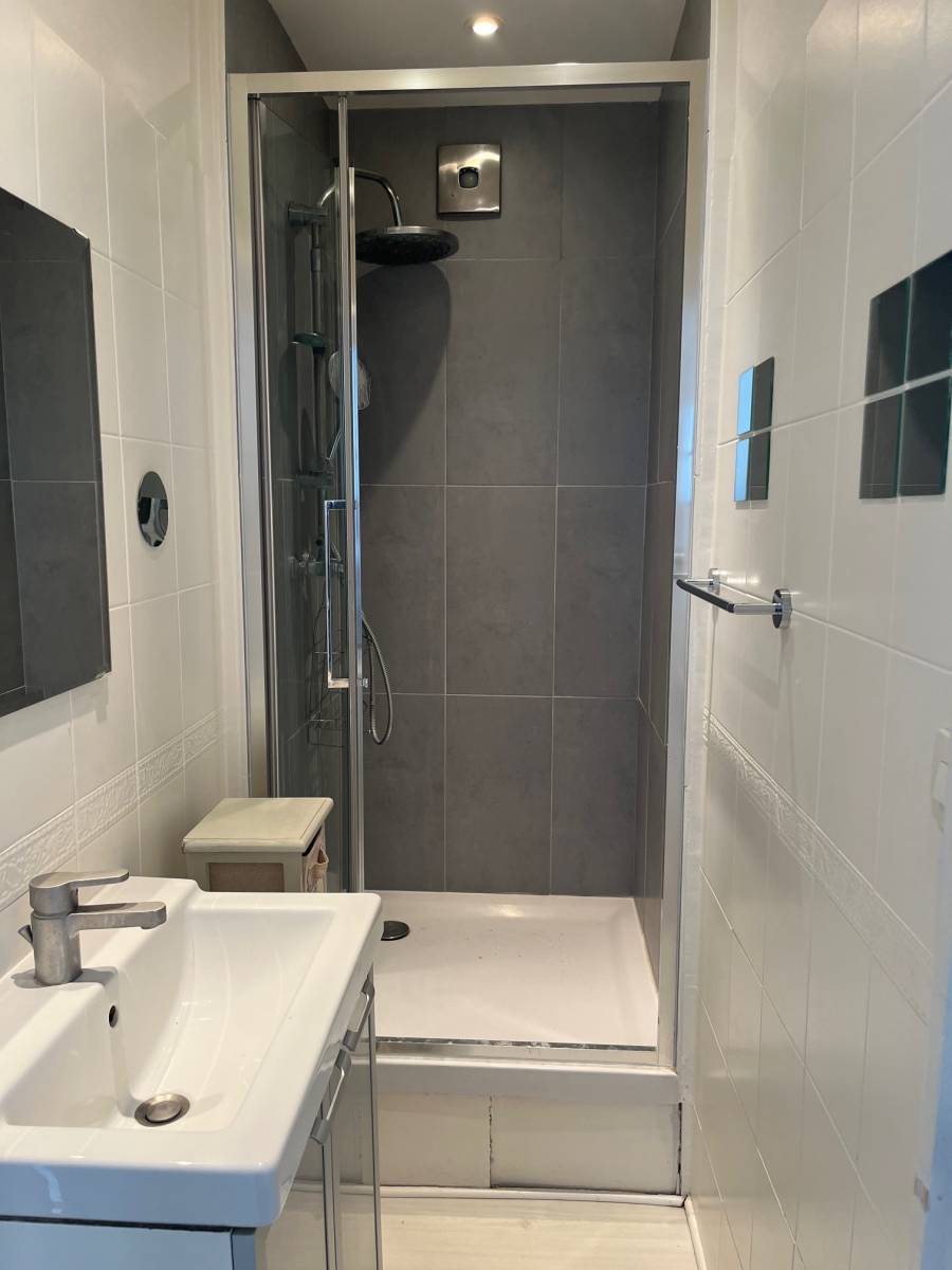 VENDU F3 entre Coty et le Palais de Justice