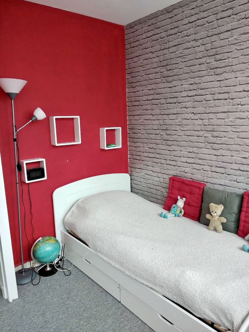 VENDU 5 LE HAVRE SANVIC MAIRIE Proche CAVEE VERTE - TROIS CHAMBRES. GARAGE. 