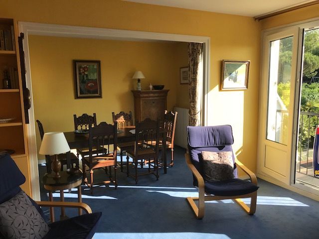 Appartement 3 SAINTE ADRESSE Ignauval F4 traversant, lumineux. Dernier étage. Chauffage individuel