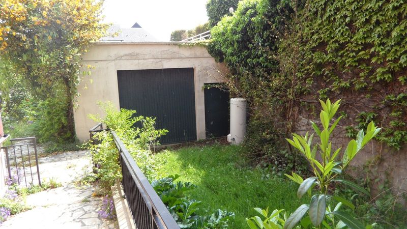 PROPRIETE LE HAVRE AU COEUR DES ORMEAUX Propriété beaucoup de charme.