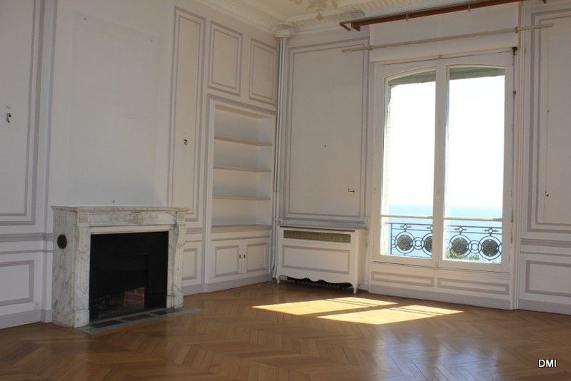 Appartement 6 NICE HAVRAIS 230m2 CE BIEN N'EST PLUS A VENDRE