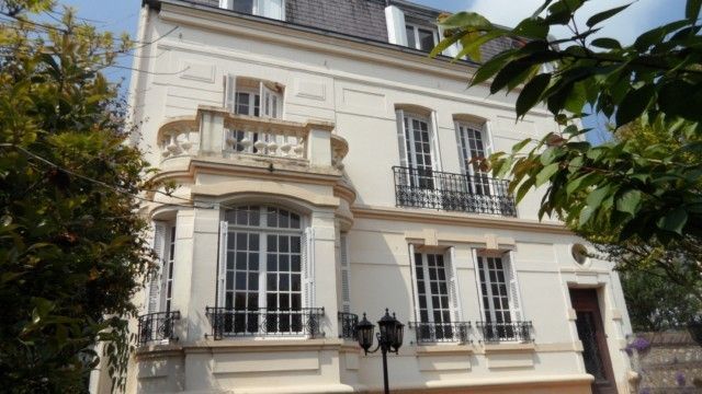 PROPRIETE LE HAVRE AU COEUR DES ORMEAUX Propriété beaucoup de charme.